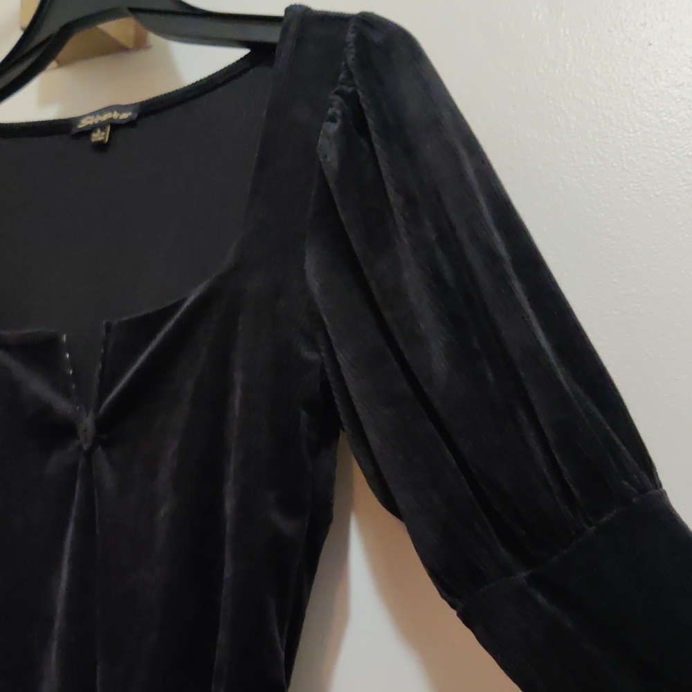 Shinestar Black Ribbed Knit - Picture 3 of 5